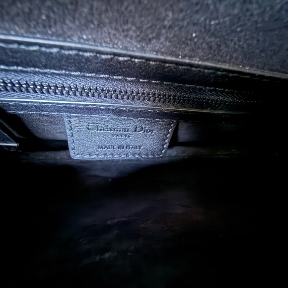 Christian Dior Embossed Oblique Black Saddle Bag - Picture 8 of 8